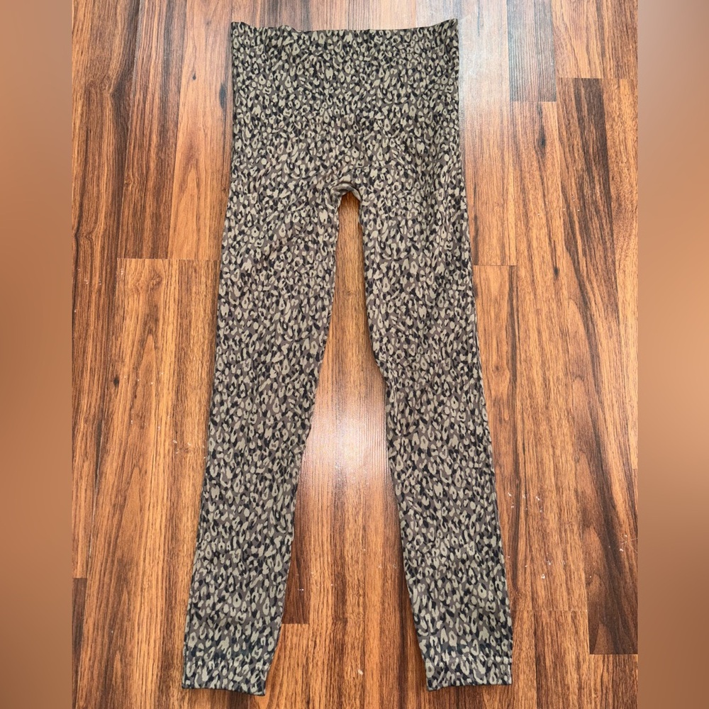 SPANX Women's Leopard Print Leggings - Black and Tan